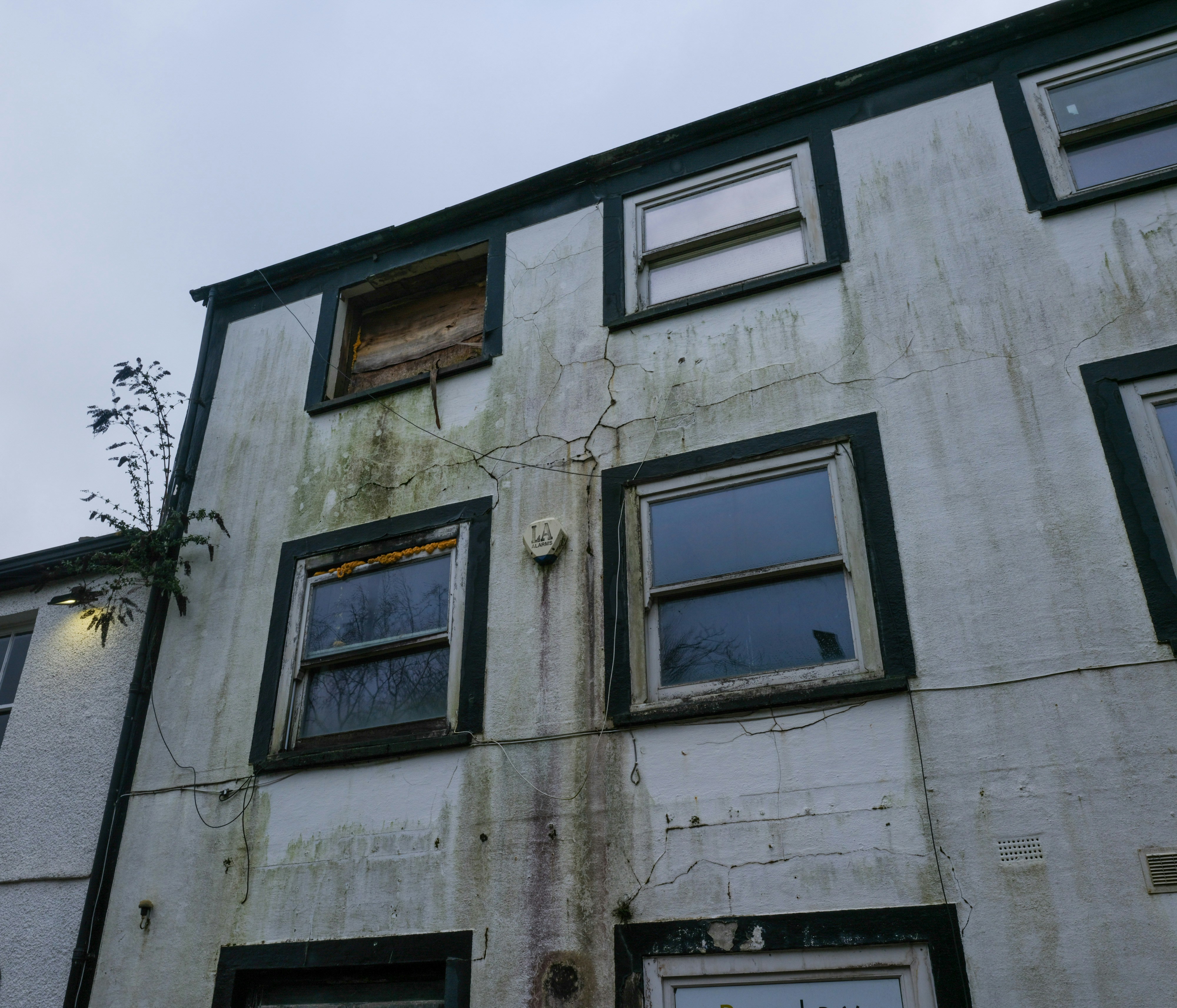 Damp Problems in Liverpool Properties: What Your Surveyor Looks For